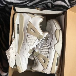 Air Jordan 4 Retro GG